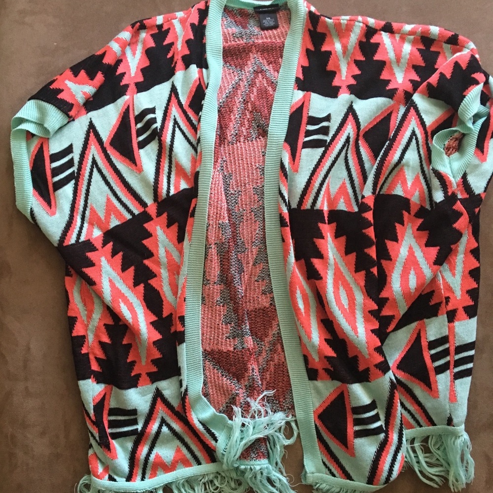🌸Sale 3 for $10🌸 Rue 21 Aztec Sweater